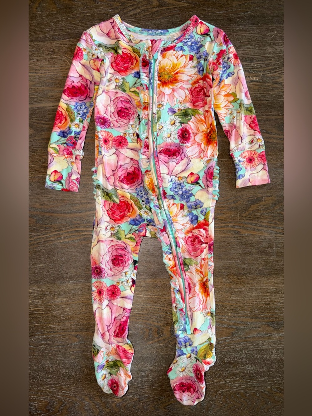 Posh Peanut Shirley Ruffle Zip Footie size 9-12 mo